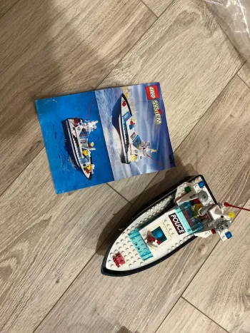 Lego system 4012 ; bateau de police