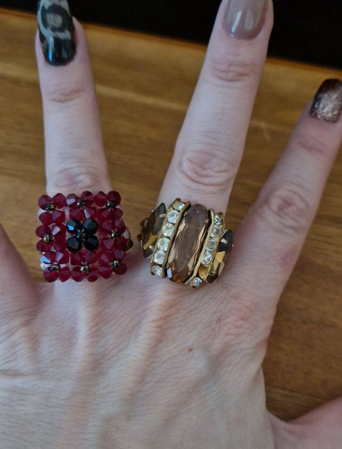 Lot 2 bagues perles strass