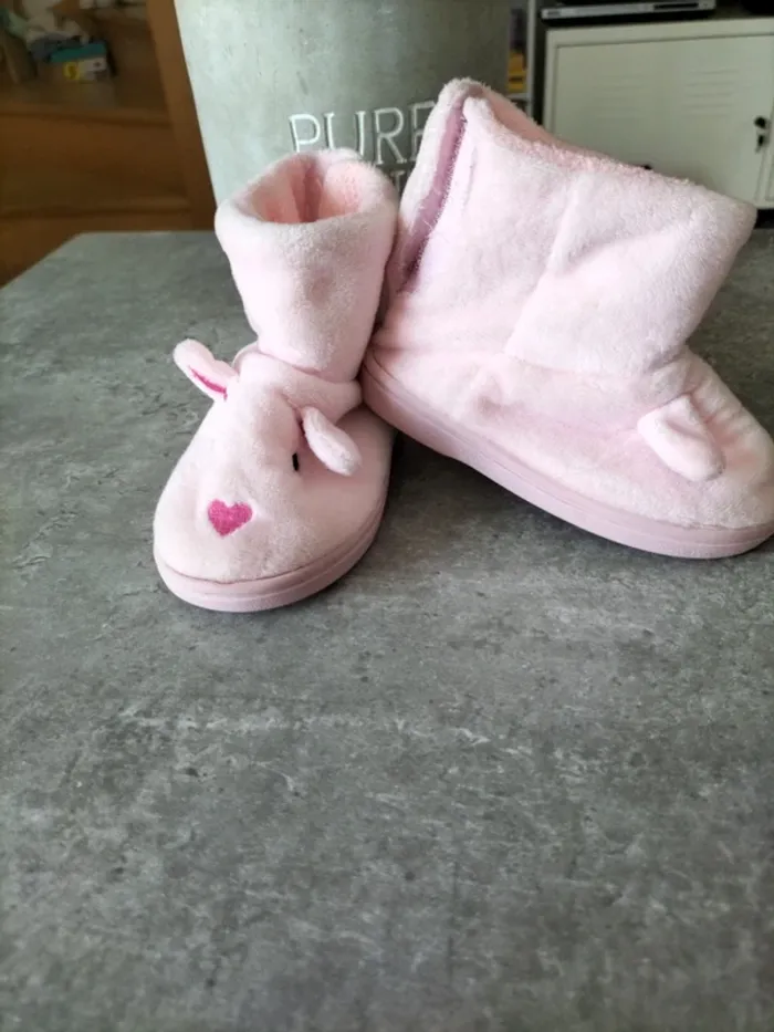 Chaussons fille taille 21  Tex baby
