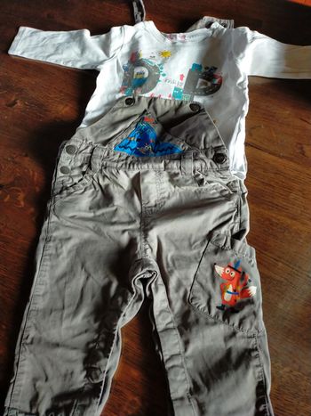 Très joli ensemble dpam 12 mois