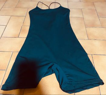 Combi short couleur noire taille s