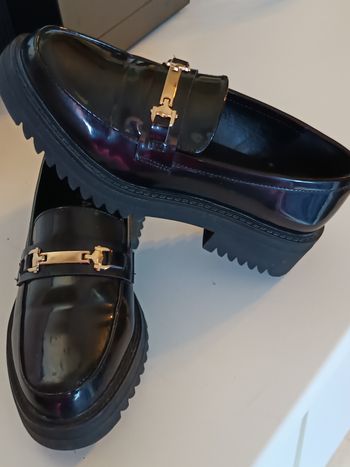 Chaussures Mocassins vernis cuir intérieur extérieur 