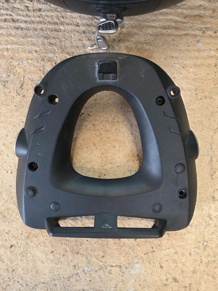 Top case Givi blade 47L - photo numéro 6