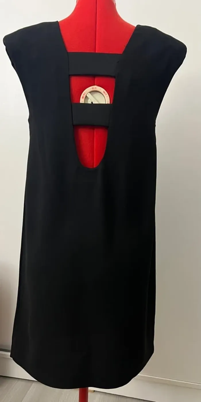 Robe droite col V à épaulettes dos nu Camaïeu - photo numéro 5