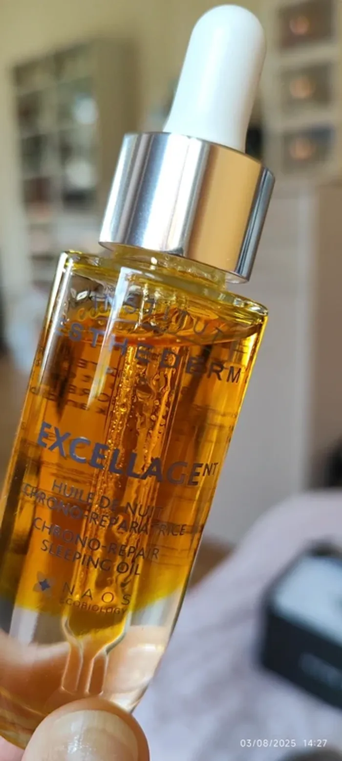 Institut Esthederm Excellage Huile de Nuit Chrono Réparatrice 30ml - photo numéro 5