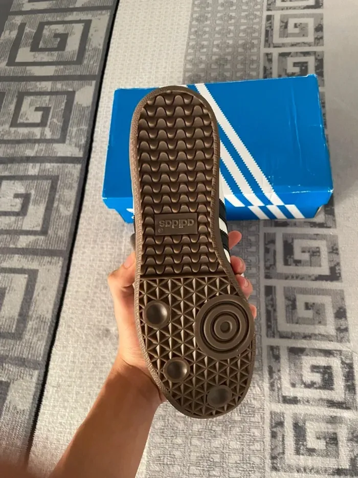 Adidas Samba OG neuves avec étiquettes et boîte – Taille 41 - photo numéro 6