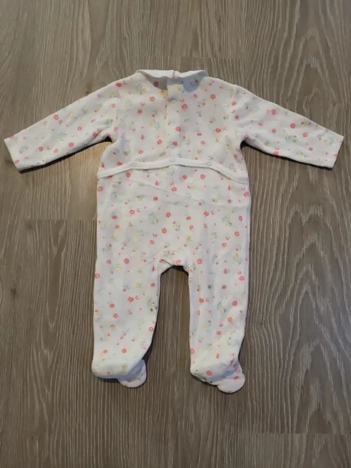 Pyjama 1 pièce 9 mois - photo numéro 7