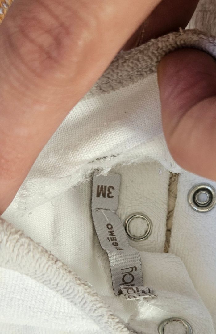 Lot 2 pyjamas velours 3mois - photo numéro 4