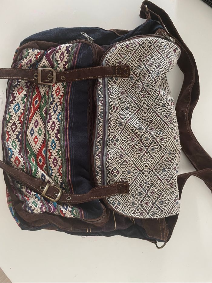 Sac brodé made in Vietnam