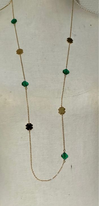 Collier sautoir long réglable acier inoxydable or trèfles doré et vert