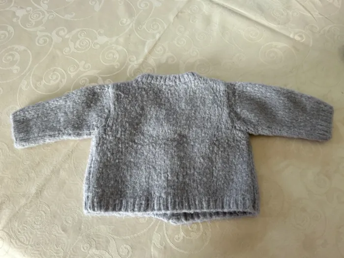 Gilet en laine gris clair - 1/3 mois - photo numéro 3