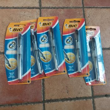 5 stylos z4 BIC