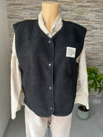 Veste sans manches noire taille unique
