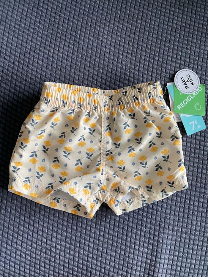 Costume bain bébé