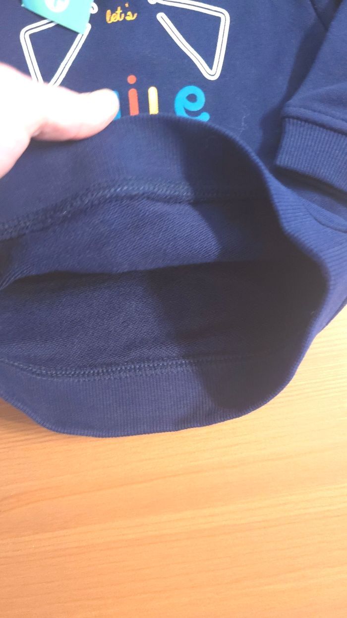 (Neufs non portés) 🏷🥰😍 sweat molleton 6 mois  et chaussettes 15/17 garçon - photo numéro 4