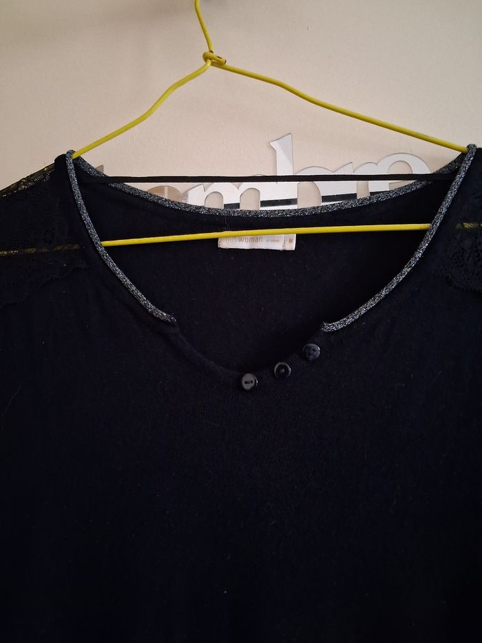 Joli pull noir  Gemo  taille 38 - photo numéro 3