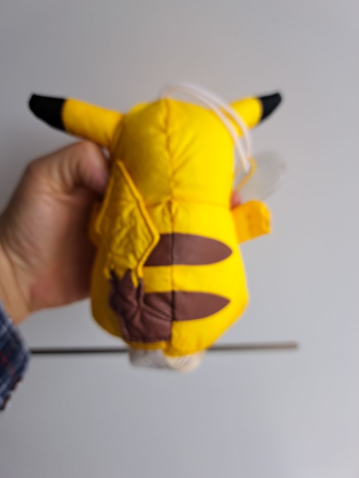 Peluche pikacu - photo numéro 3