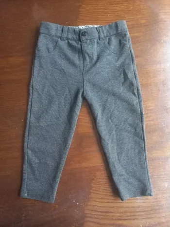 Pantalon gris 24 mois 86 cm petits cailloux