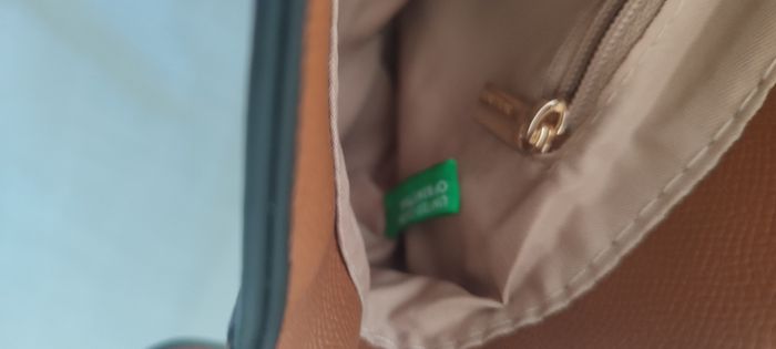 sac cuir benetton neuf - photo numéro 3