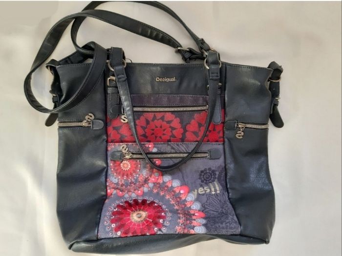 Grand sac à main Desigual