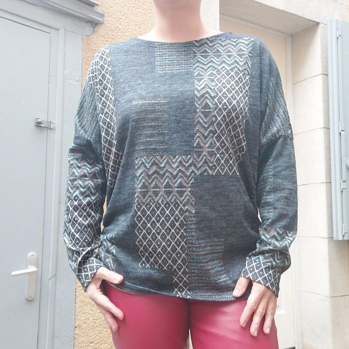 Joli pull neuf avec Cachemire