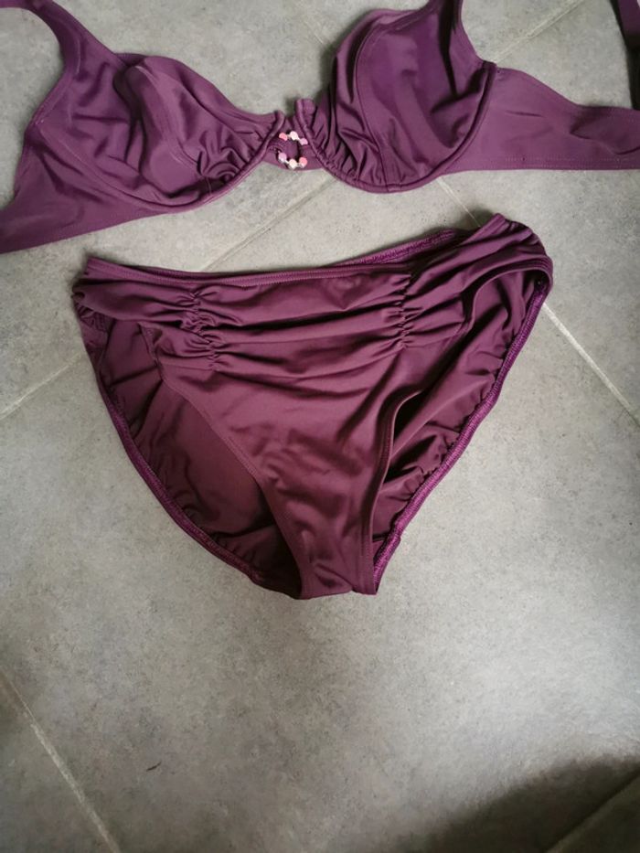Maillot 2 pièces neuf - photo numéro 2