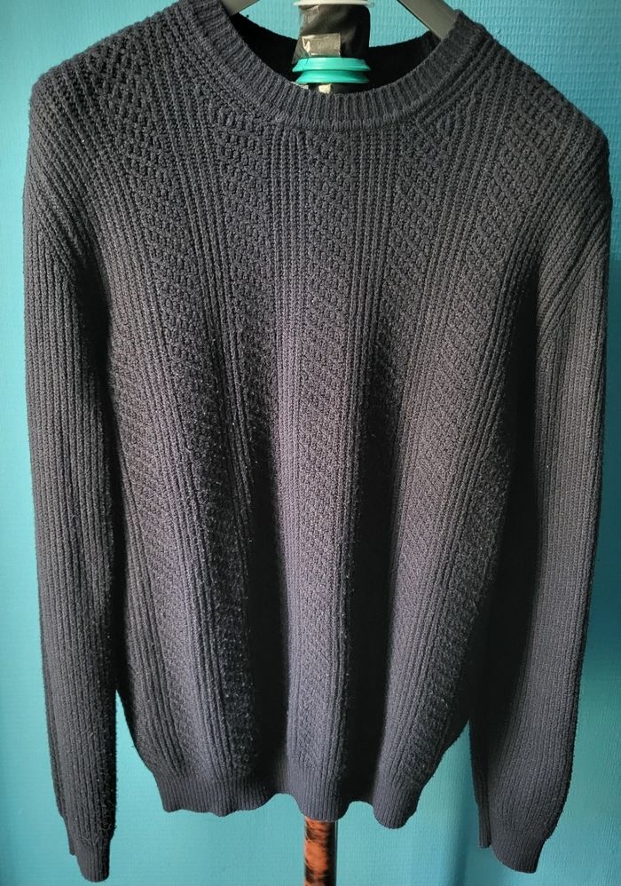 Pull en maille Mango taille L bleu marine en très bon etat mixte en très bon état. - photo numéro 9