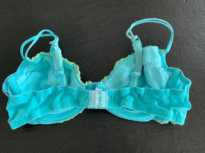 Soutiens-gorge - photo numéro 4