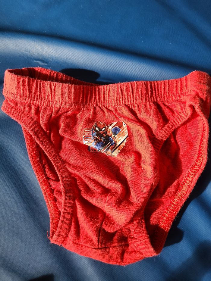 lot de 2 Slip taille 3 ans - photo numéro 2