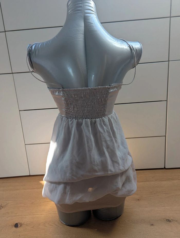 Robe gris-beige - photo numéro 3