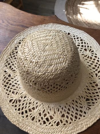 Chapeau