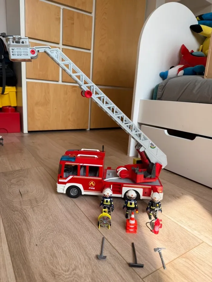 Camion de pompier playmobil