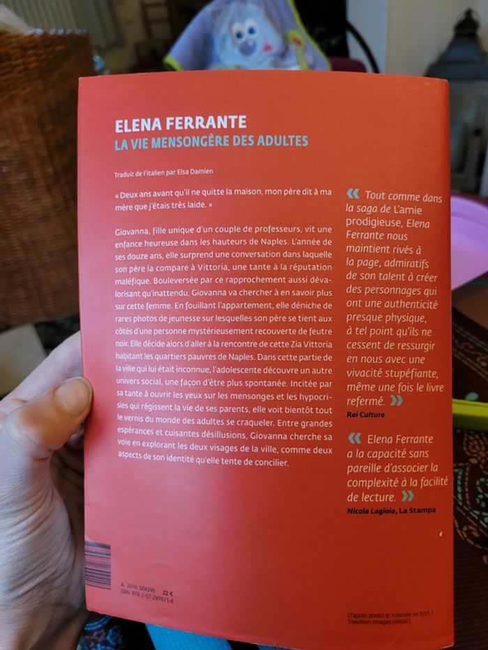 La vie mensongère des adultes - elena ferrante - photo numéro 3
