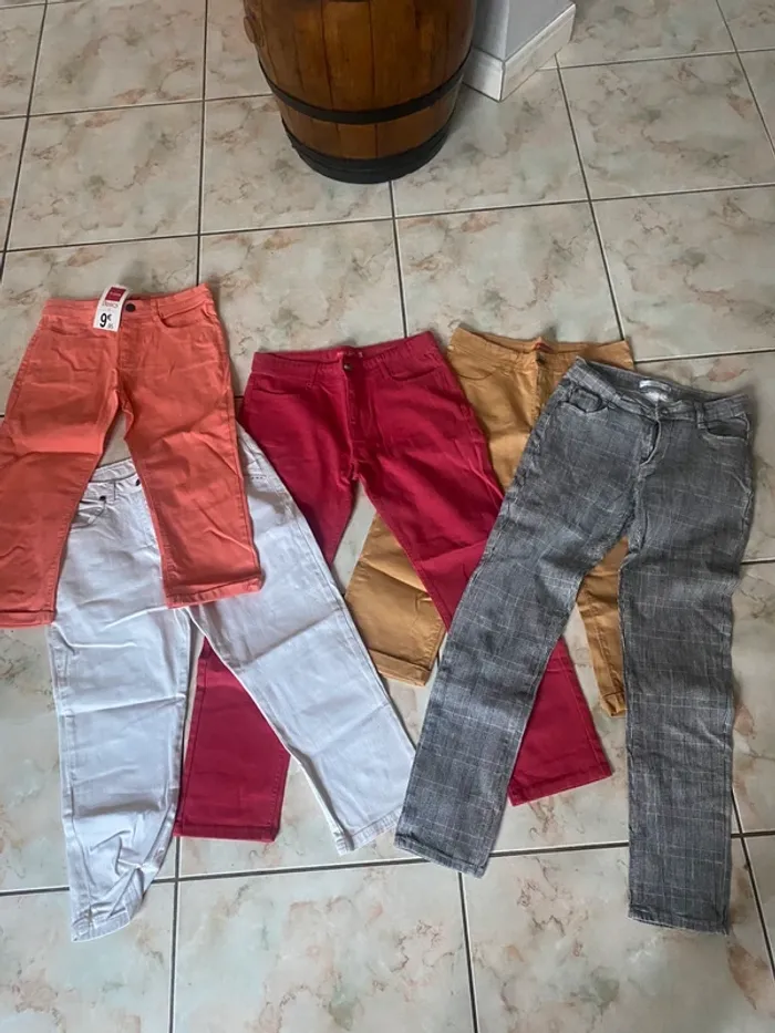 Lot pantalons/pantacourts
