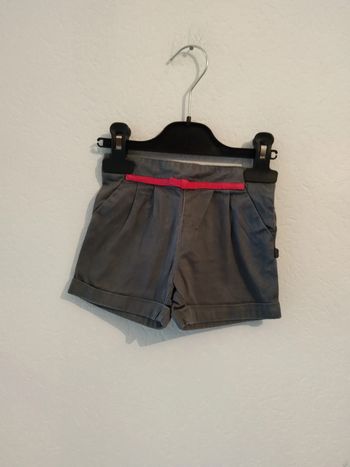 short gris fille okaidi 12  mois