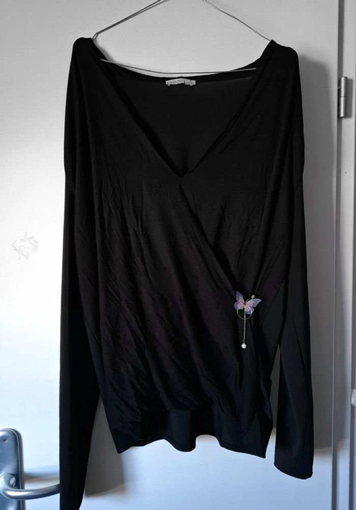 Blouse noire croisée Zara