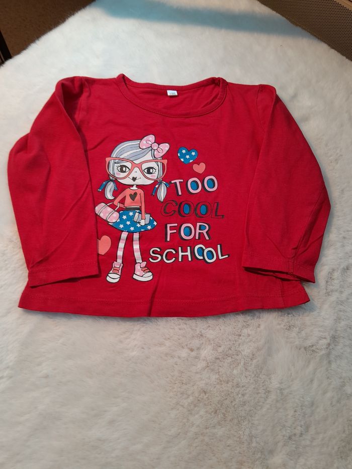 Tee-shirt Fille Rouge "Too Cool For School" (4 Ans