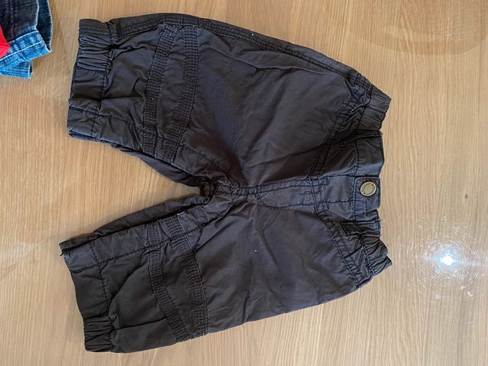 Lot 1 pull et 4 pantalons 3 mois - photo numéro 4