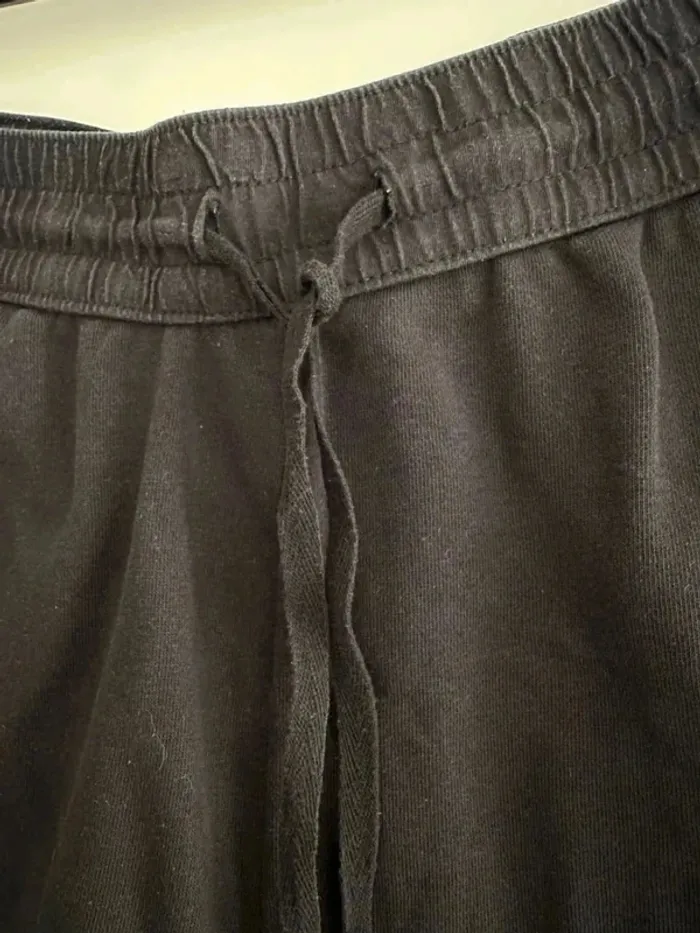 Short noir pour femme taille L - photo numéro 2