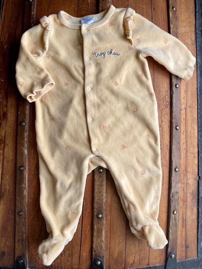 Lot de 3 pyjamas (1 pyjama de Noël)6 mois - photo numéro 6