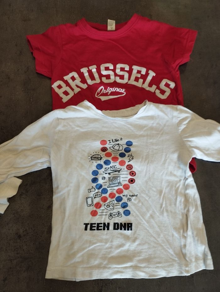 2 t-shirts