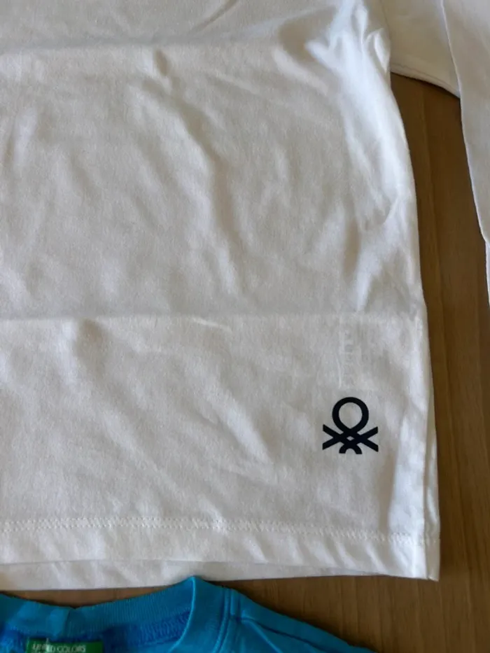 Lot de 2 hauts manches longues Benetton 5 ans - photo numéro 5