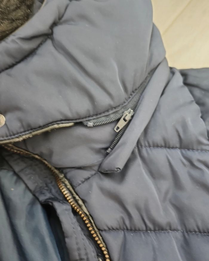 Doudoune cintrée Camaïeu marine taille S - photo numéro 6