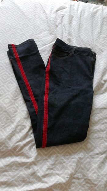 Jean bande rouge velours