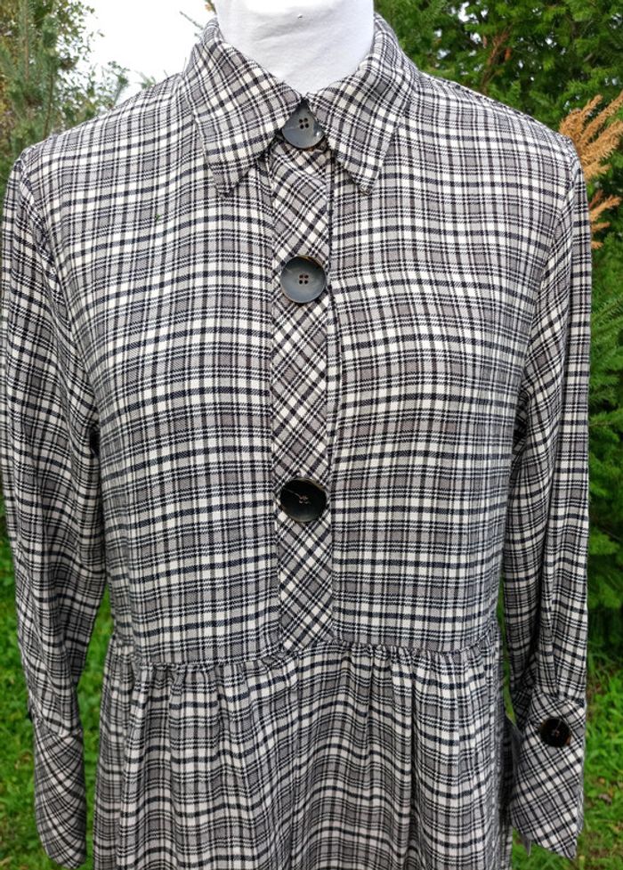 robe neuve unique - photo numéro 4