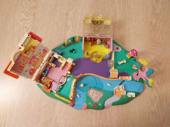 Polly Pocket Bluebird Magical Movin'Pollyville - photo numéro 4