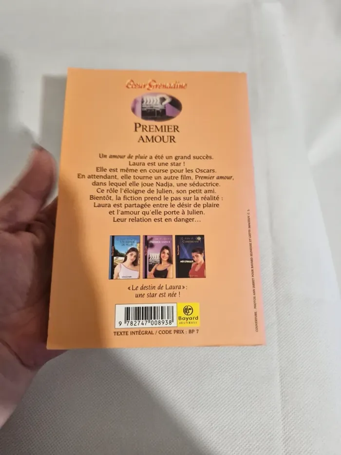 Le destin de Laura – Tome 2 : Premier amour Renaud Paris 9782747008938 - photo numéro 2