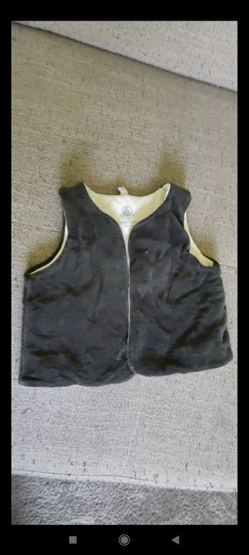 Gilet de berger petit bateau en 6 mois