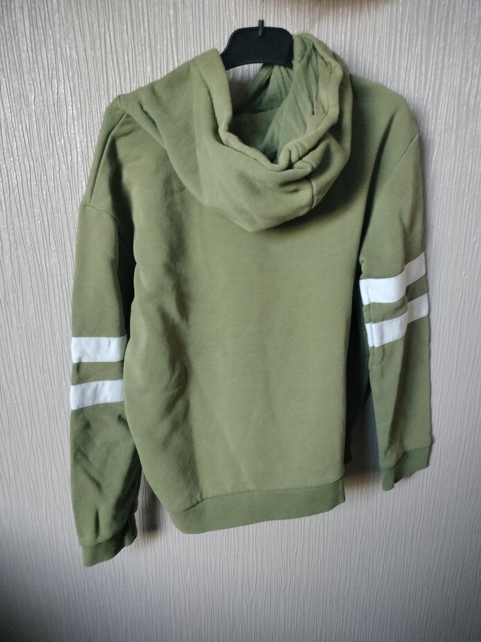 Sweat taille 11 12 ans - photo numéro 2