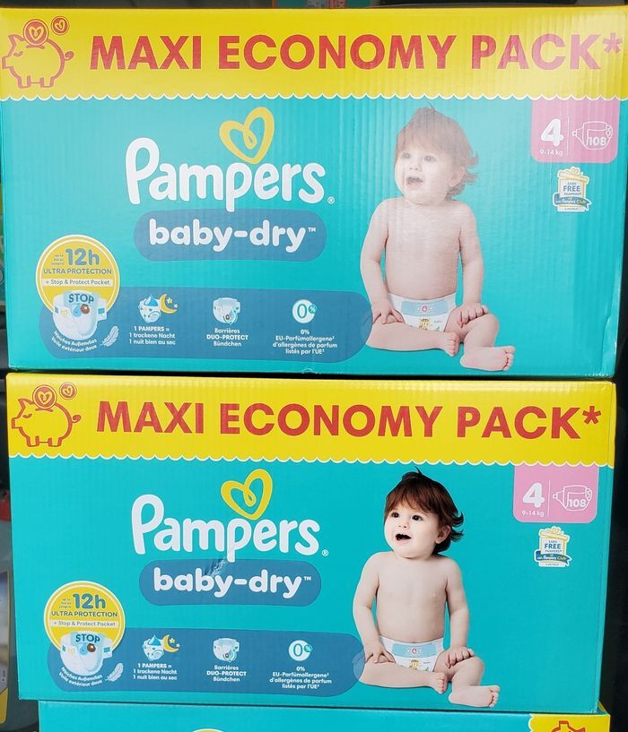 Couches Pampers Taille 4, 216 Couches.